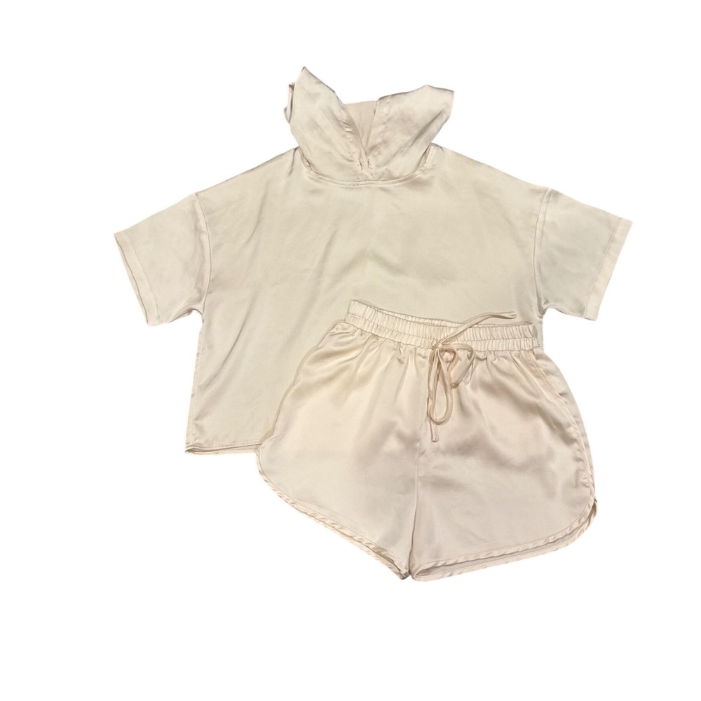 Mittoshop Women Cream Lounge Set Hooded Top-M & Shorts-S Minimalist Comfortable